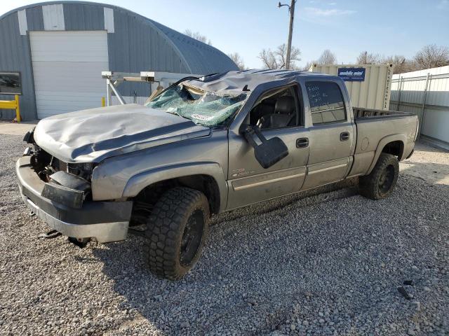 CHEVROLET SILVERADO 2006 with VIN 1GCHK23206F111837 - Photo from auction