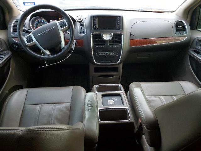Photo 8 from auction – 2015 CHRYSLER TOWN & COU with VIN 2C4RC1BG1FR589380