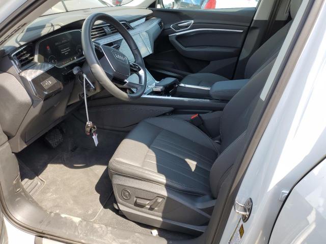 Photo 7 from auction – 2022 AUDI E-TRON PRE with VIN WA1LAAGE2NB026154