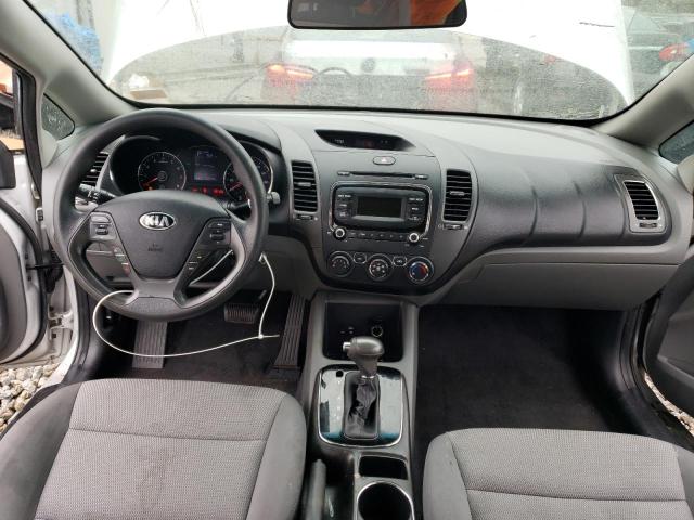 Photo 8 from auction – 2017 KIA FORTE LX with VIN 3KPFK4A77HE085770