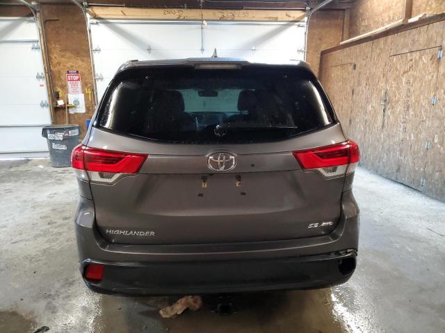 Photo 6 from auction – 2018 TOYOTA HIGHLANDER with VIN 5TDJZRFH8JS817436
