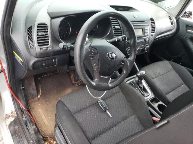 Photo 8 from auction – 2017 KIA FORTE LX with VIN 3KPFK4A78HE115956