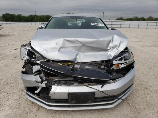 Photo 5 from auction – 2015 VOLKSWAGEN JETTA BASE with VIN 3VW1K7AJ8FM295141