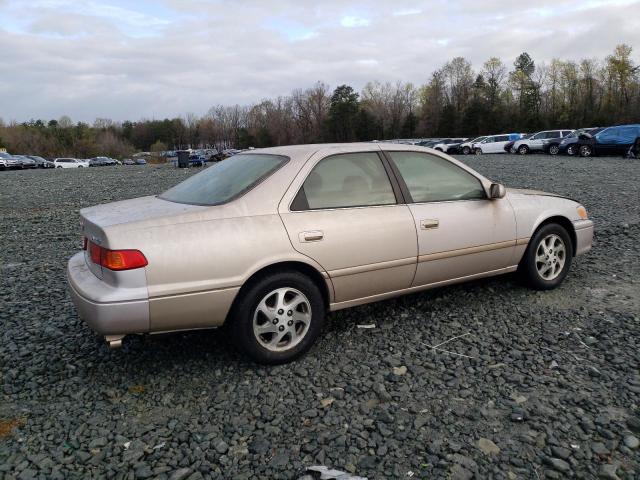 Photo 3 from auction – 2000 TOYOTA CAMRY CE with VIN 4T1BG22K4YU647760