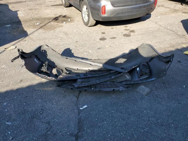 Photo 12 from auction – 2015 KIA SORENTO LX with VIN 5XYKTDA60FG655823