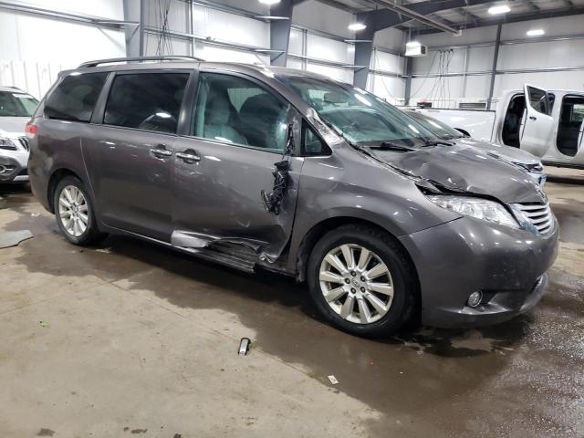Photo 4 from auction – 2013 TOYOTA SIENNA XLE with VIN 5TDYK3DC9DS378047