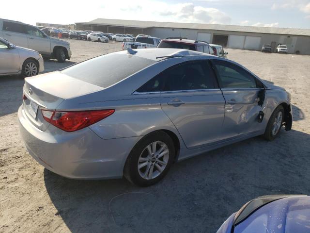 Photo 3 from auction – 2011 HYUNDAI SONATA GLS with VIN 5NPEB4AC3BH109882