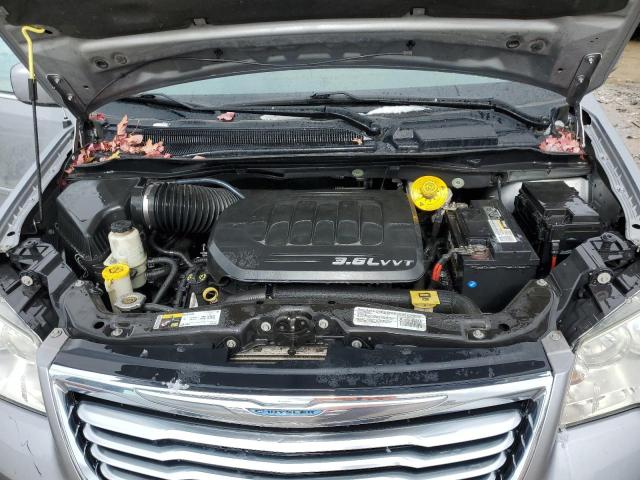 Photo 12 from auction – 2014 CHRYSLER TOWN & COU with VIN 2C4RC1BG3ER242969