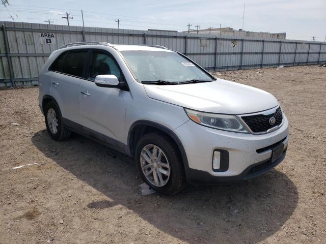 Photo 4 from auction – 2015 KIA SORENTO LX with VIN 5XYKT3A64FG602178
