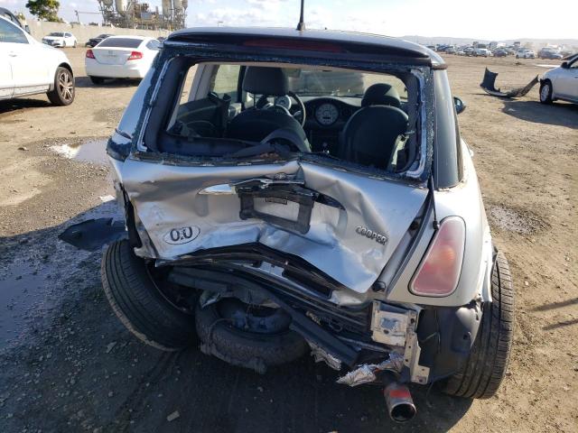 Photo 6 from auction – 2004 MINI COOPER with VIN WMWRC33444TC50778