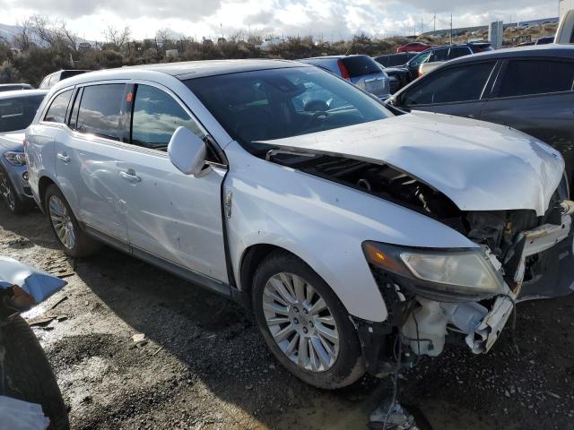 Photo 4 from auction – 2012 LINCOLN MKT with VIN 2LMHJ5AT8CBL53255