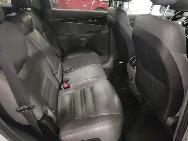 Photo 11 from auction – 2016 KIA SORENTO EX with VIN 5XYPHDA5XGG006059