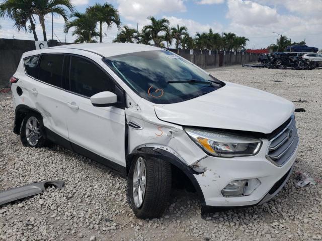 Photo 4 from auction – 2017 FORD ESCAPE SE with VIN 1FMCU0GD3HUB86255