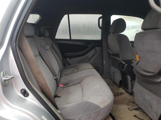 Photo 11 from auction – 2004 TOYOTA 4RUNNER SR with VIN JTEBU14R448017561