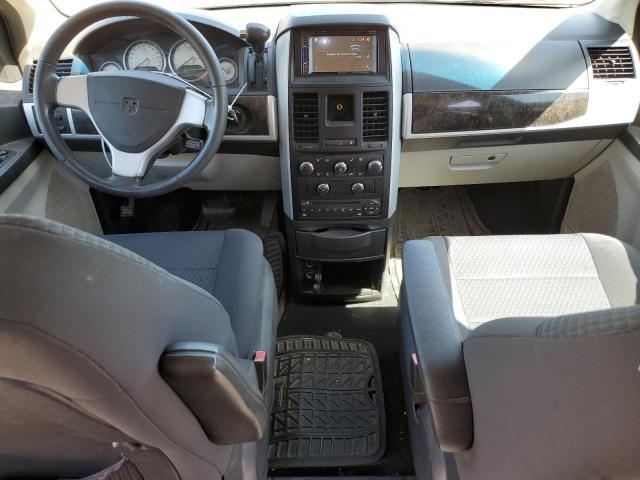 Photo 8 from auction – 2010 DODGE GRAND CARA with VIN 2D4RN5DX2AR125881