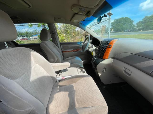 Photo 5 from auction – 2010 TOYOTA SIENNA CE with VIN 5TDKK4CC4AS326897