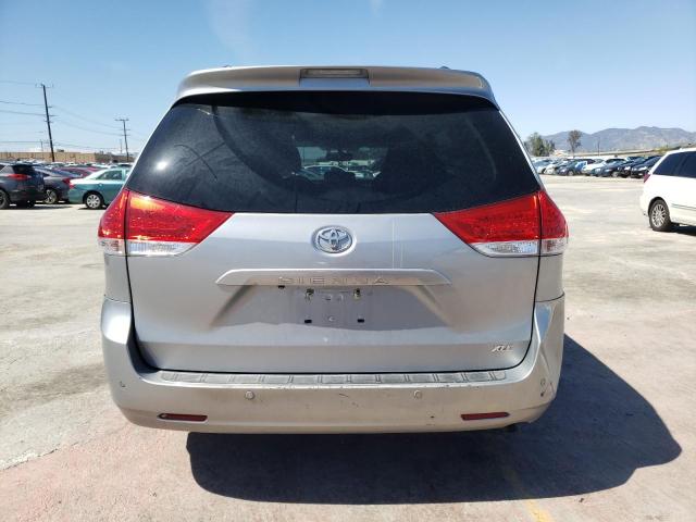 Photo 6 from auction – 2011 TOYOTA SIENNA XLE with VIN 5TDYK3DC1BS123373