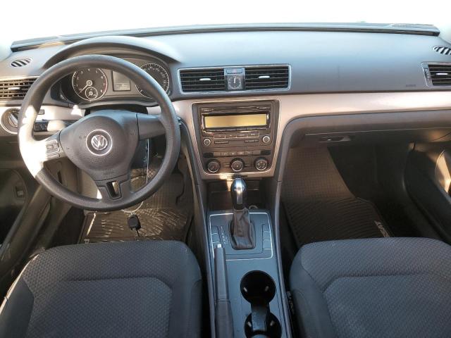 Photo 8 from auction – 2014 VOLKSWAGEN PASSAT S with VIN 1VWAT7A38EC082608