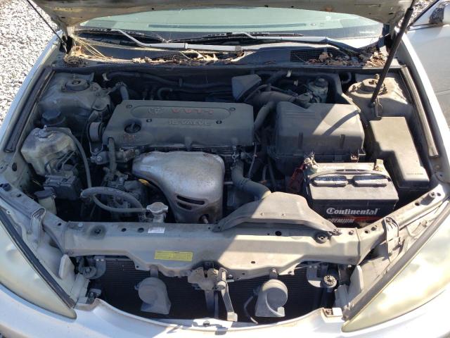 Photo 11 from auction – 2005 TOYOTA CAMRY LE with VIN 4T1BE32K95U068982