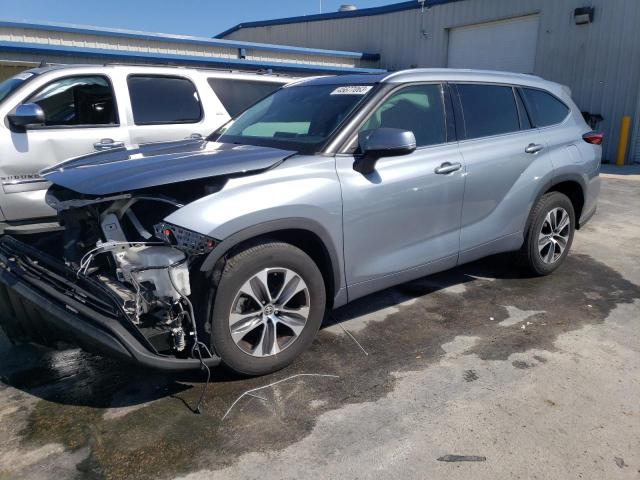 TOYOTA HIGHLANDER 2021 with VIN 5TDGZRAH2MS047160 - Photo from auction
