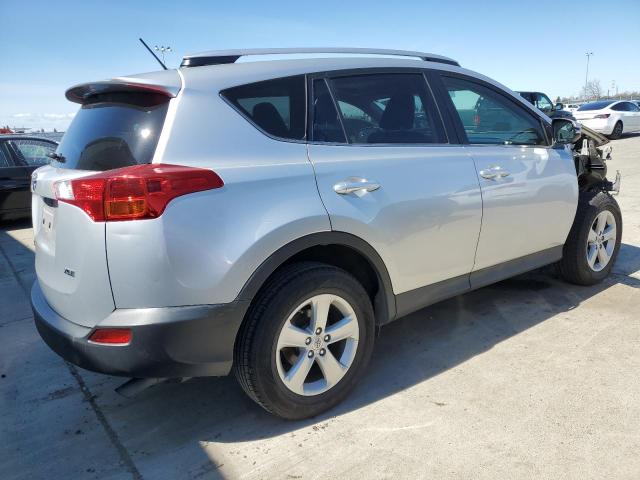 Photo 3 from auction – 2013 TOYOTA RAV4 XLE with VIN JTMWFREV3DD017777