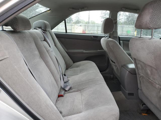Photo 10 from auction – 2004 TOYOTA CAMRY LE with VIN 4T1BE32K14U814792