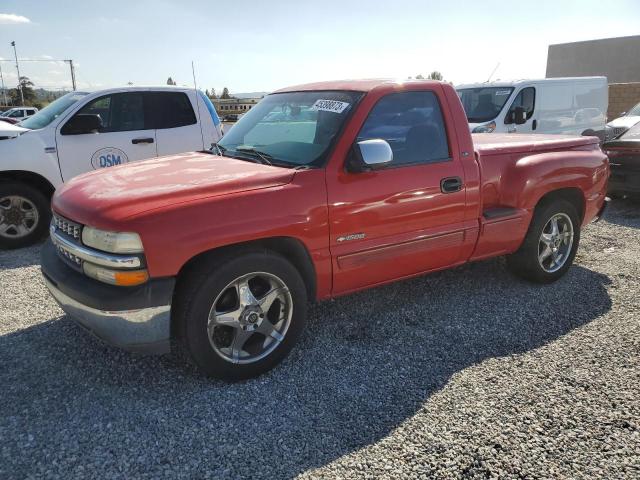 CHEVROLET SILVERADO 2000 with VIN 1GCEC14V6YZ351348 - Photo from auction
