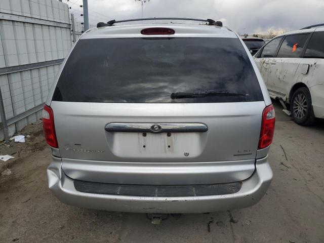 Photo 6 from auction – 2002 CHRYSLER TOWN & COU with VIN 2C8GT54L42R544452