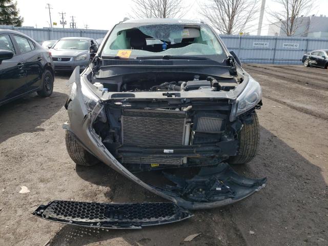 Photo 5 from auction – 2016 KIA SORENTO EX with VIN 5XYPHDA17GG050338