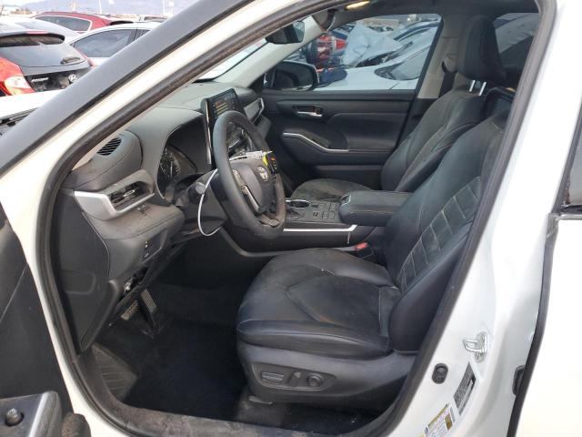Photo 7 from auction – 2021 TOYOTA HIGHLANDER with VIN 5TDHZRBH2MS139470
