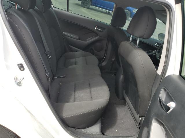 Photo 10 from auction – 2016 KIA FORTE LX with VIN KNAFK4A6XG5459738