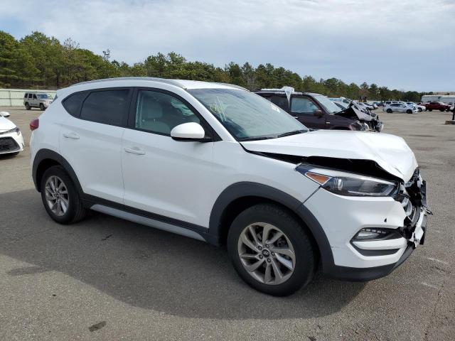 Photo 4 from auction – 2017 HYUNDAI TUCSON LIM with VIN KM8J3CA45HU550390