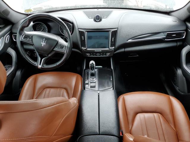 Photo 8 from auction – 2018 MASERATI LEVANTE with VIN ZN661XUA5JX303608