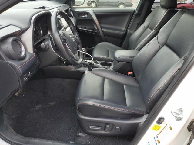 Photo 7 from auction – 2018 TOYOTA RAV4 SE with VIN JTMJFREV4JD234535