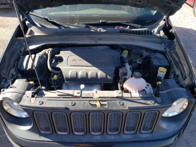 Photo 11 from auction – 2017 JEEP RENEGADE T with VIN ZACCJBCBXHPG49863