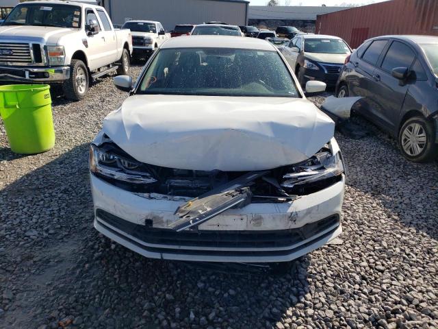 Photo 5 from auction – 2018 VOLKSWAGEN JETTA S with VIN 3VW2B7AJ2JM240858