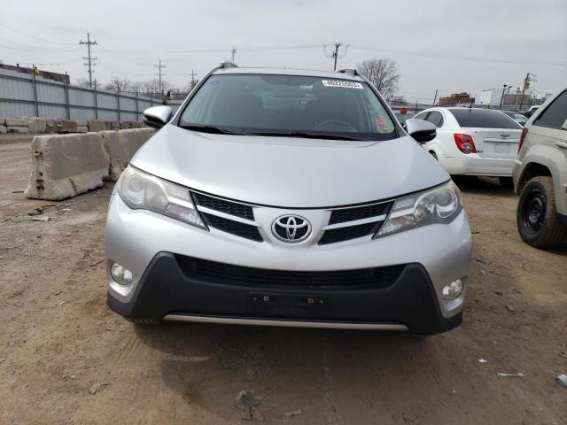 Photo 5 from auction – 2015 TOYOTA RAV4 XLE with VIN JTMRFREV7FD128347