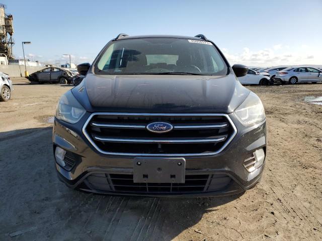 Photo 5 from auction – 2018 FORD ESCAPE SE with VIN 1FMCU0GD8JUA97965