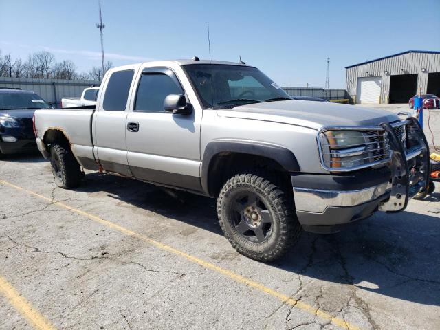 Foto 4 de la subasta – 2005 CHEVROLET SILVERADO con VIN 2GCEK19B151347424