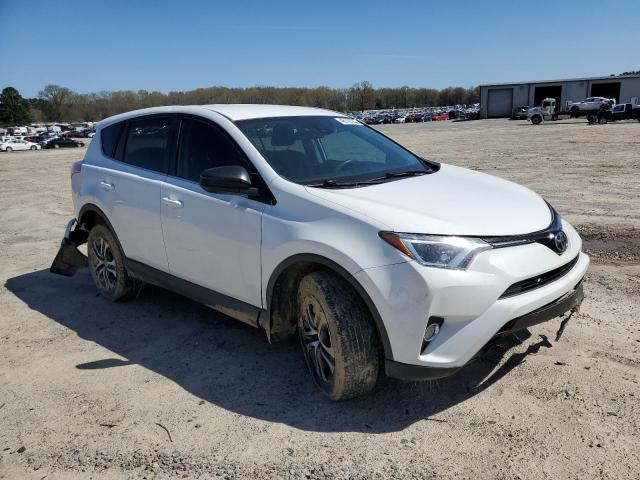 Photo 4 from auction – 2018 TOYOTA RAV4 LE with VIN 2T3ZFREV1JW505525