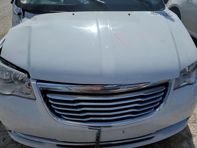 Photo 12 from auction – 2014 CHRYSLER TOWN & COU with VIN 2C4RC1BG0ER123972