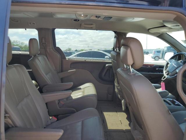 Photo 11 from auction – 2016 CHRYSLER TOWN & COU with VIN 2C4RC1BG4GR287499