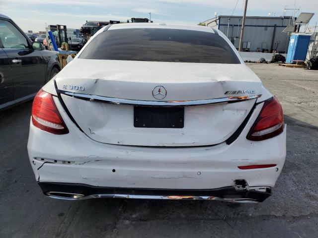 Photo 6 from auction – 2017 MERCEDES-BENZ E 300 with VIN WDDZF4JB0HA033749
