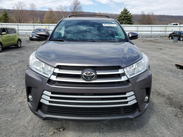 Photo 5 from auction – 2019 TOYOTA HIGHLANDER with VIN 5TDBZRFHXKS992602