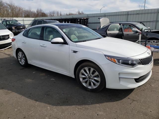 Photo 4 from auction – 2016 KIA OPTIMA EX with VIN 5XXGU4L39GG102664