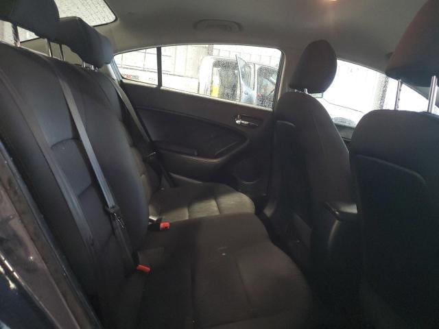 Photo 10 from auction – 2016 KIA FORTE LX with VIN KNAFK4A60G5572646