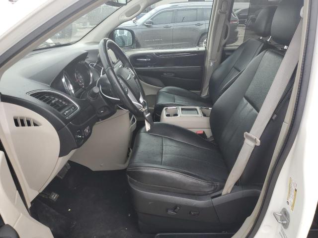 Photo 7 from auction – 2013 CHRYSLER TOWN & COU with VIN 2C4RC1CG3DR585326