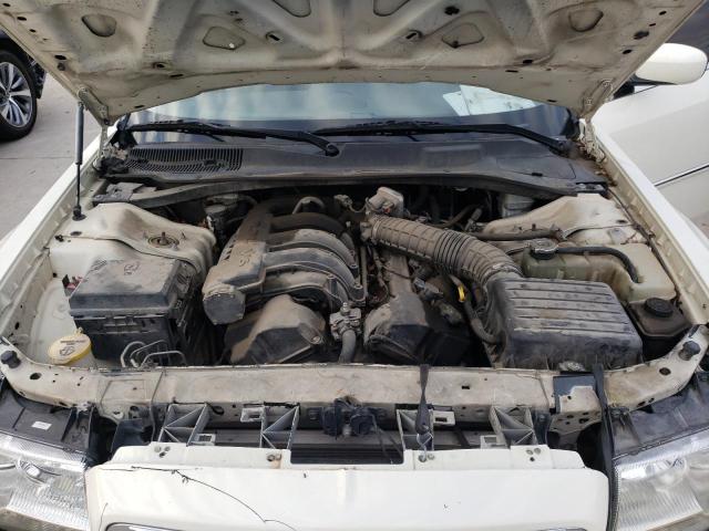 Photo 11 from auction – 2008 CHRYSLER 300 LX with VIN 2C3KA43R38H191402