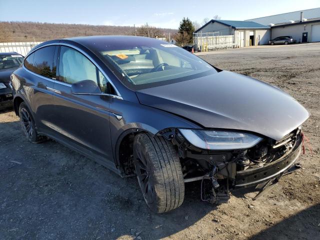 Photo 4 from auction – 2018 TESLA MODEL X with VIN 5YJXCDE29JF136797