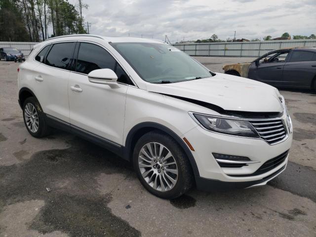 Photo 4 from auction – 2017 LINCOLN MKC RESERV with VIN 5LMCJ3D90HUL47314
